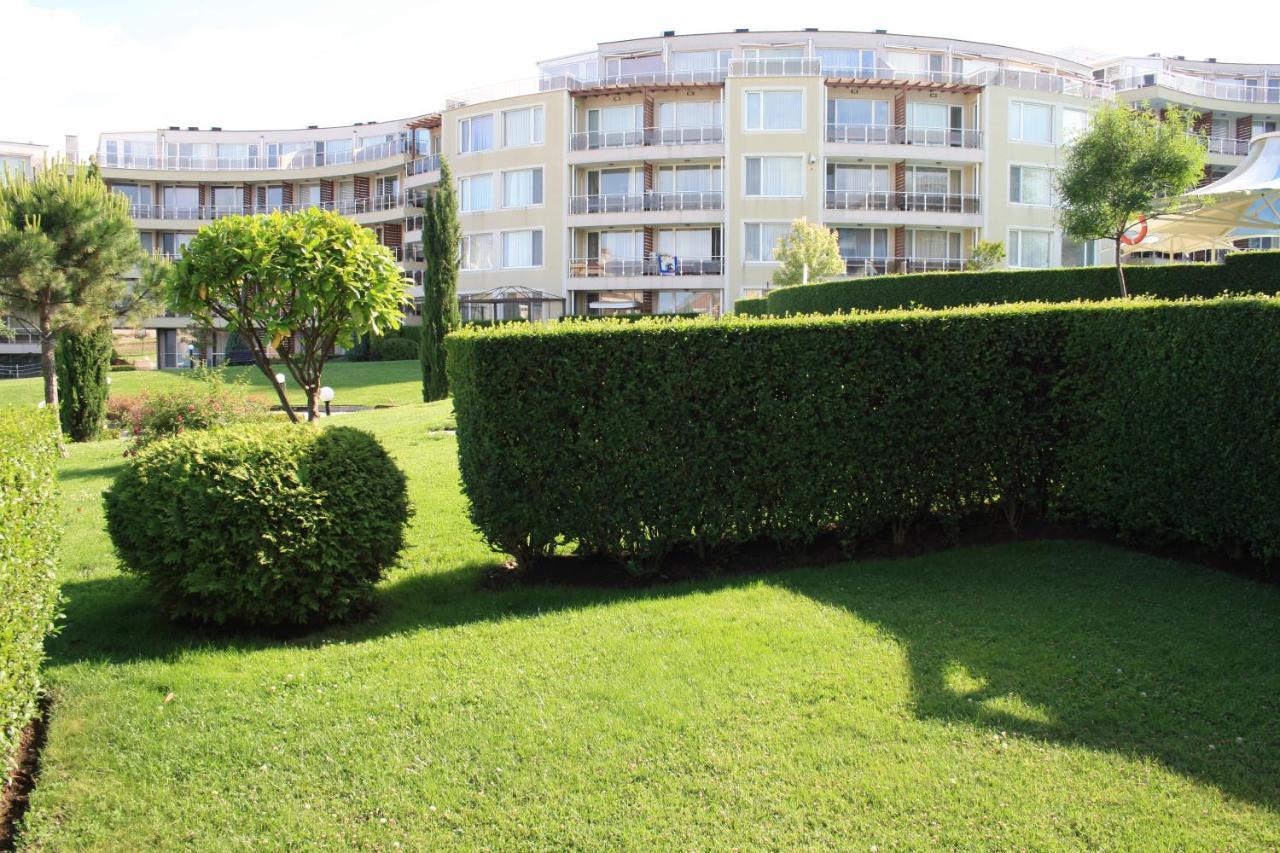 Apartments In Sunny Island Complex Τσερνομόρετς Εξωτερικό φωτογραφία