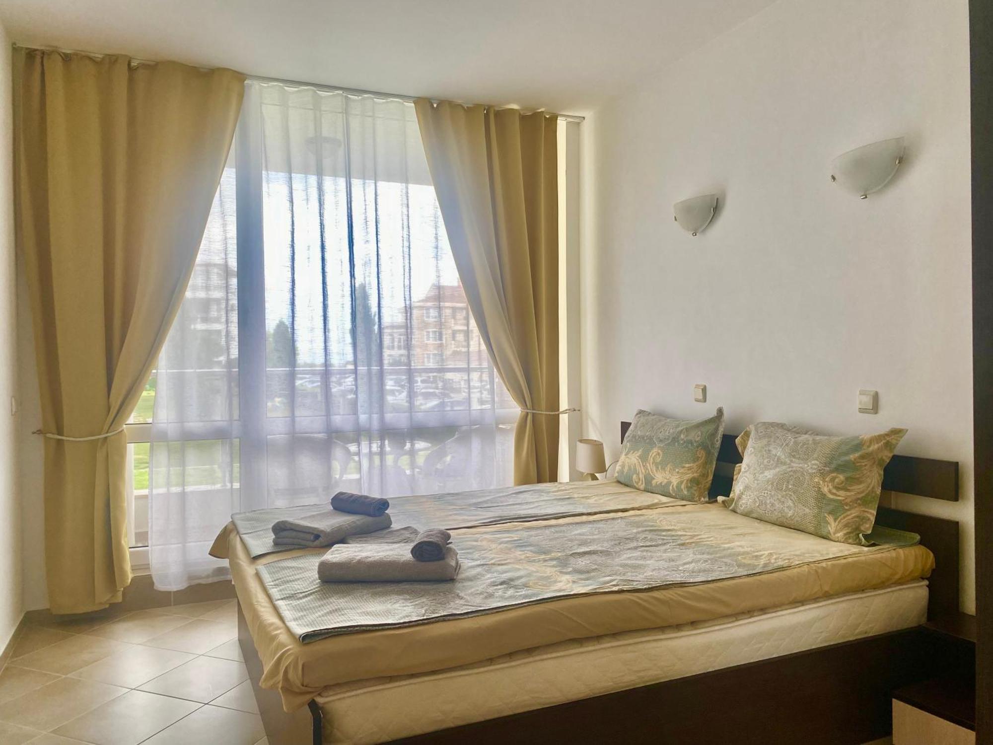 Apartments In Sunny Island Complex Τσερνομόρετς Εξωτερικό φωτογραφία