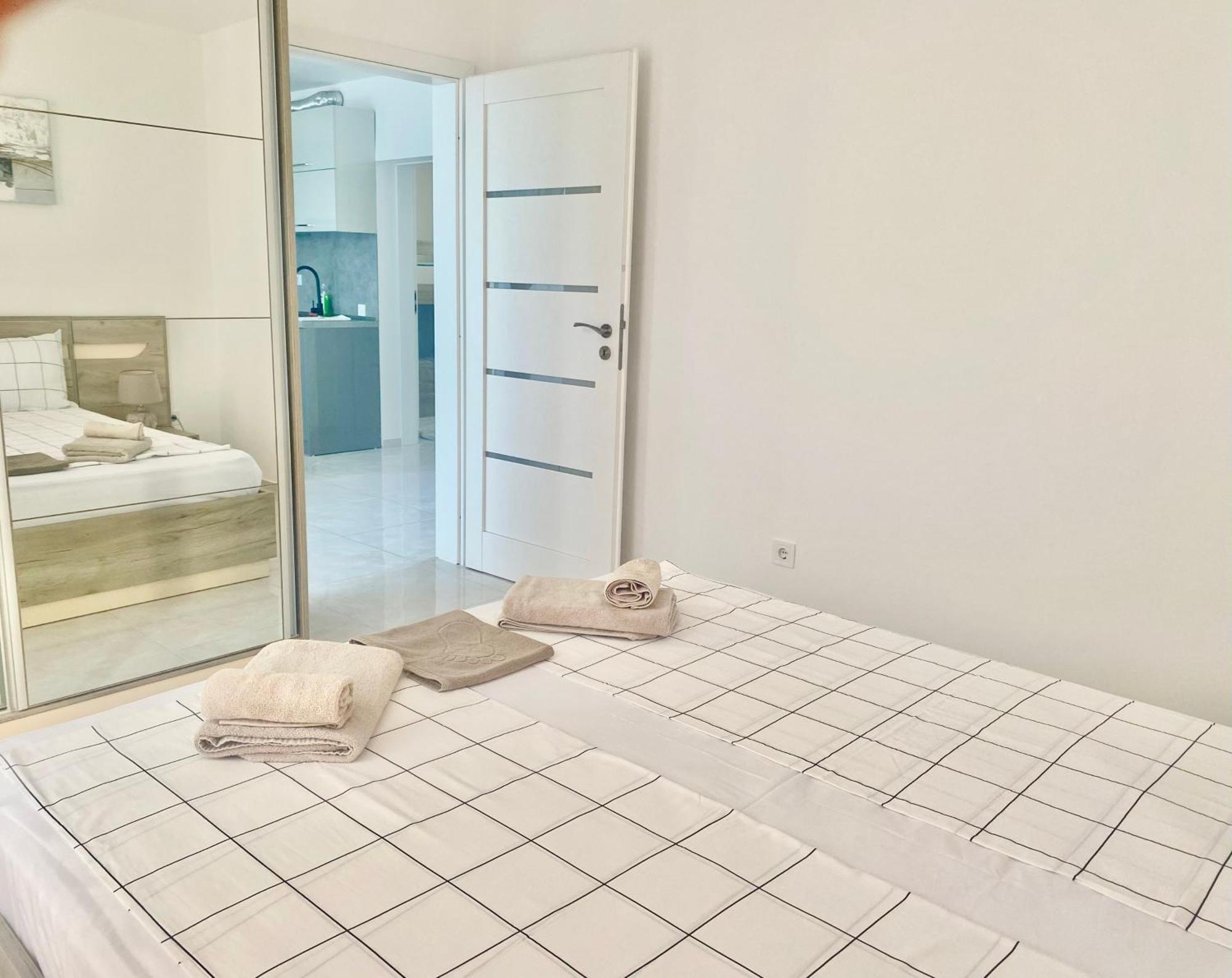 Apartments In Sunny Island Complex Τσερνομόρετς Εξωτερικό φωτογραφία