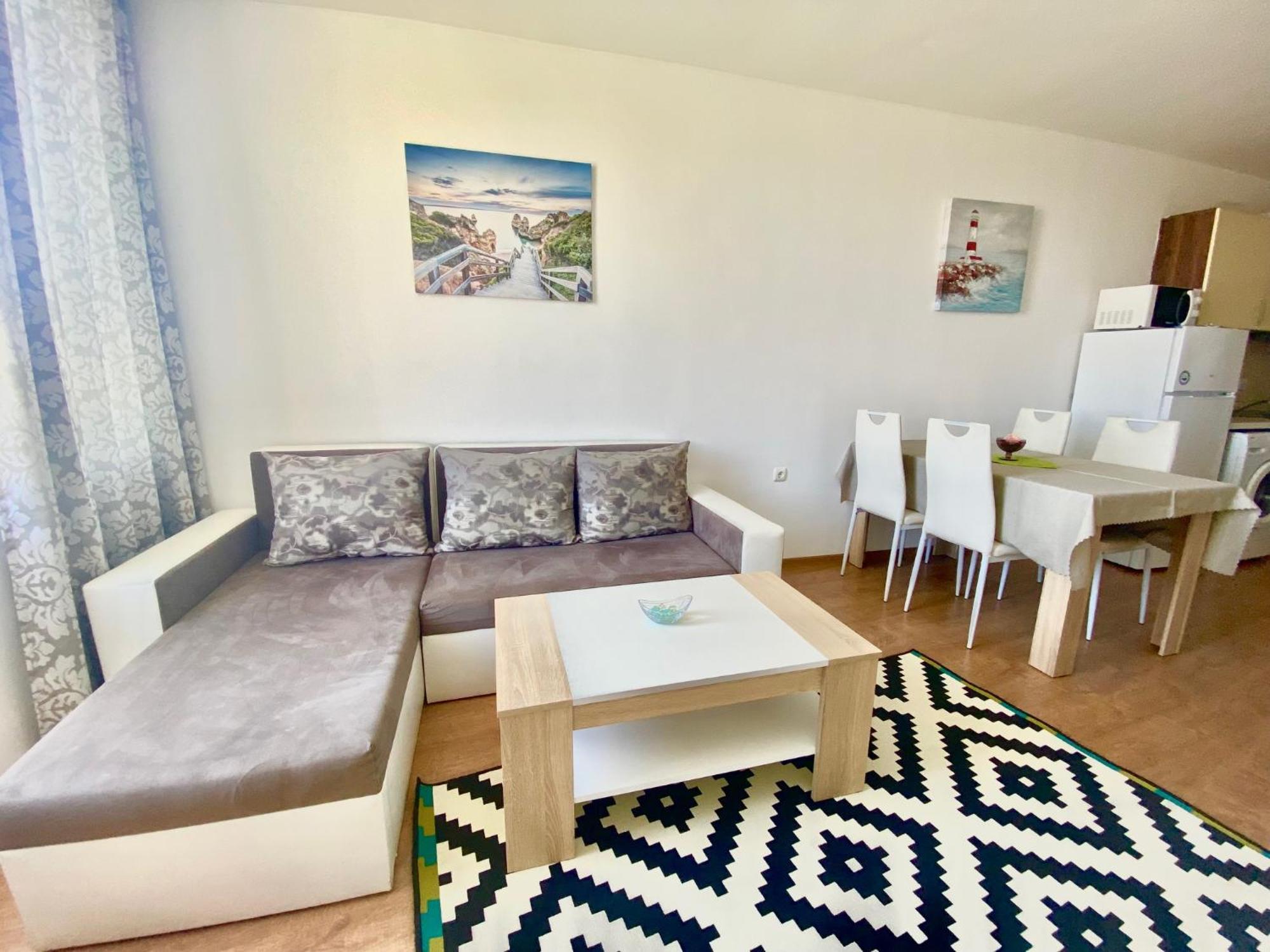 Apartments In Sunny Island Complex Τσερνομόρετς Εξωτερικό φωτογραφία