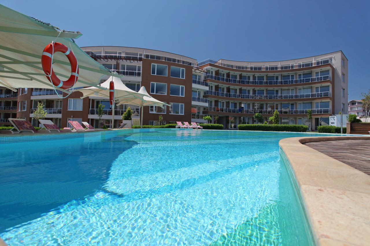 Apartments In Sunny Island Complex Τσερνομόρετς Εξωτερικό φωτογραφία